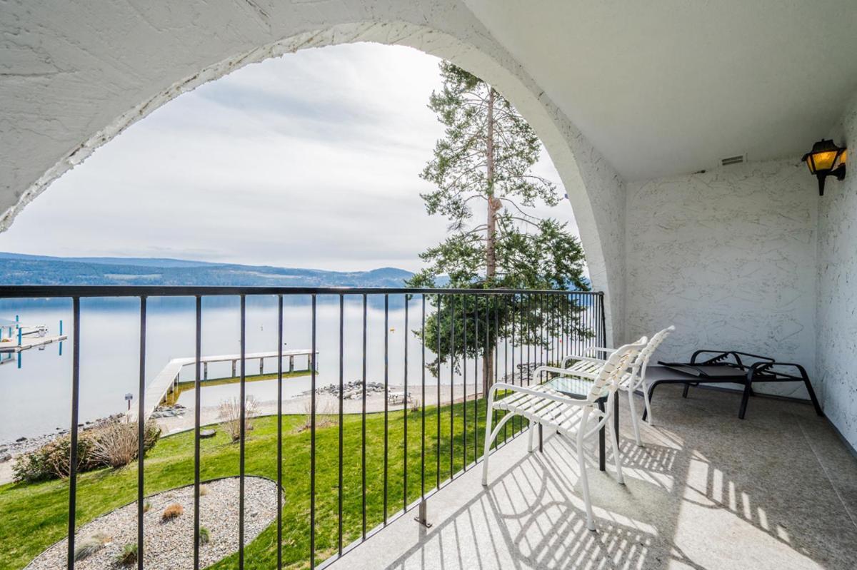 Cozystay Signature Lake Okanagan Resort Kelowna Exterior photo